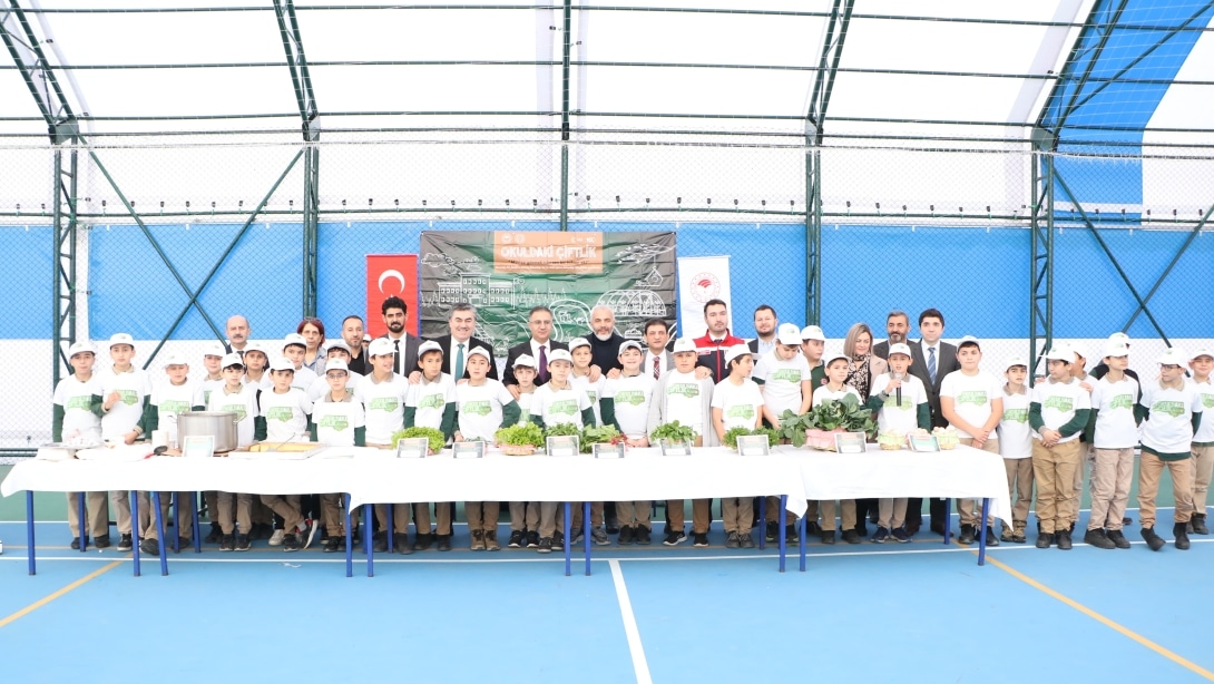Okuldaki Çiftlik ve Yaşam Becerileri Projesi Kapsamında Etkinlik Düzenlendi.